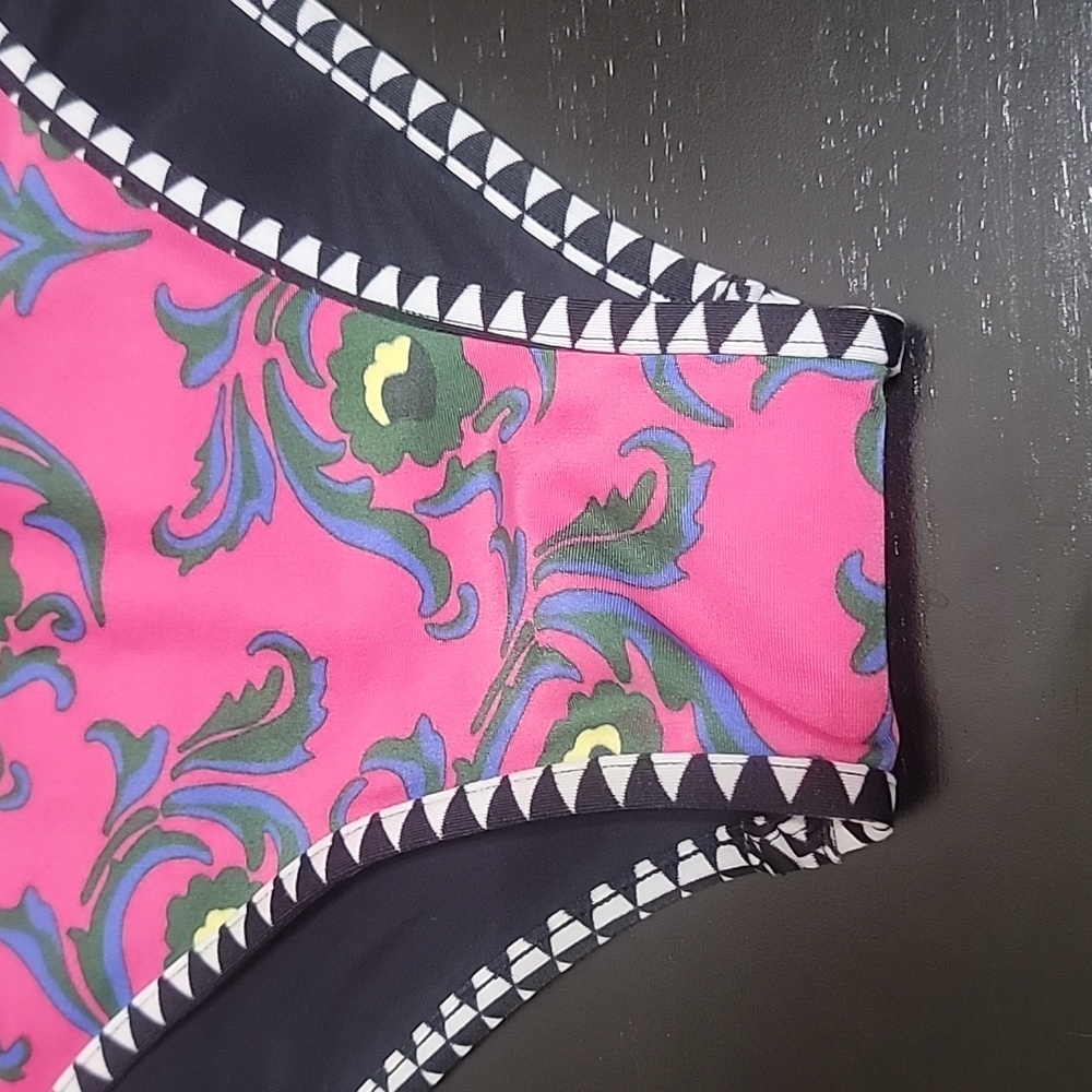 💕NWOT LA Double J Print Bikini Bottoms Medium - Picture 3 of 6